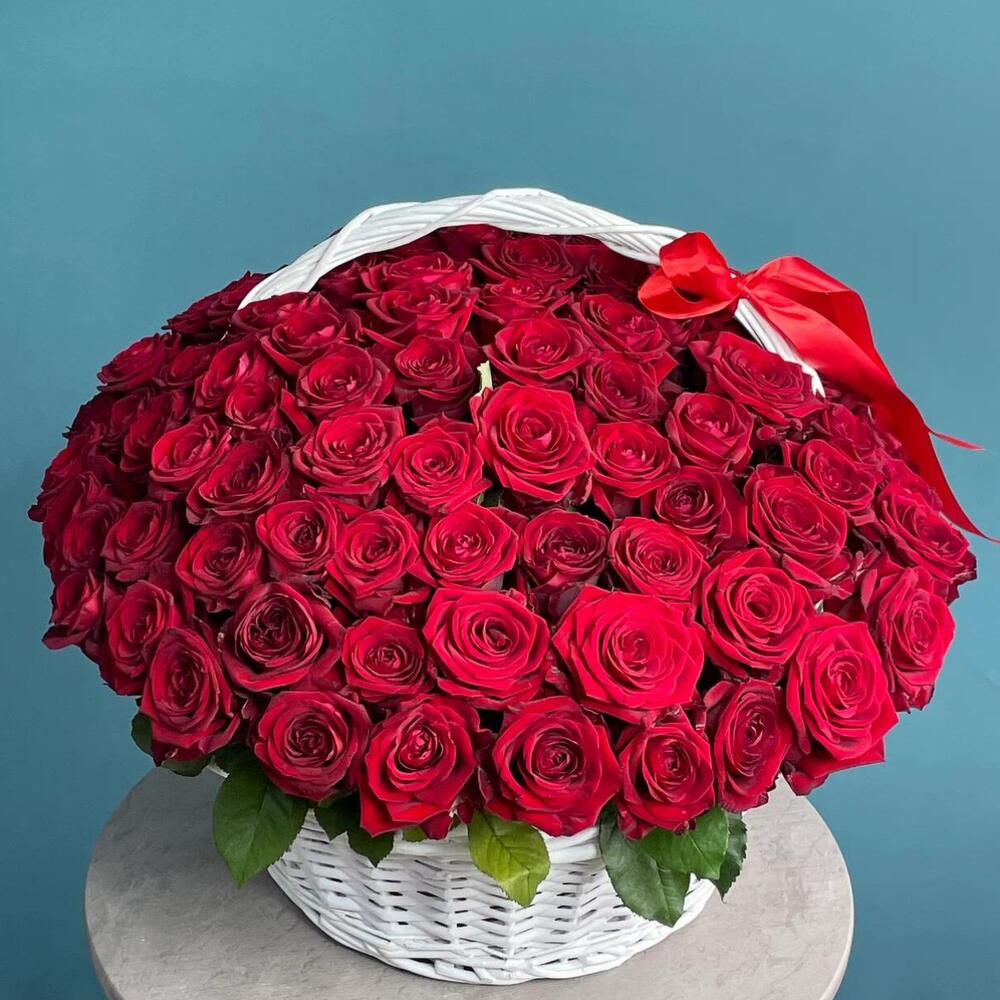 101 PREMIUM RED ROSES BASKET