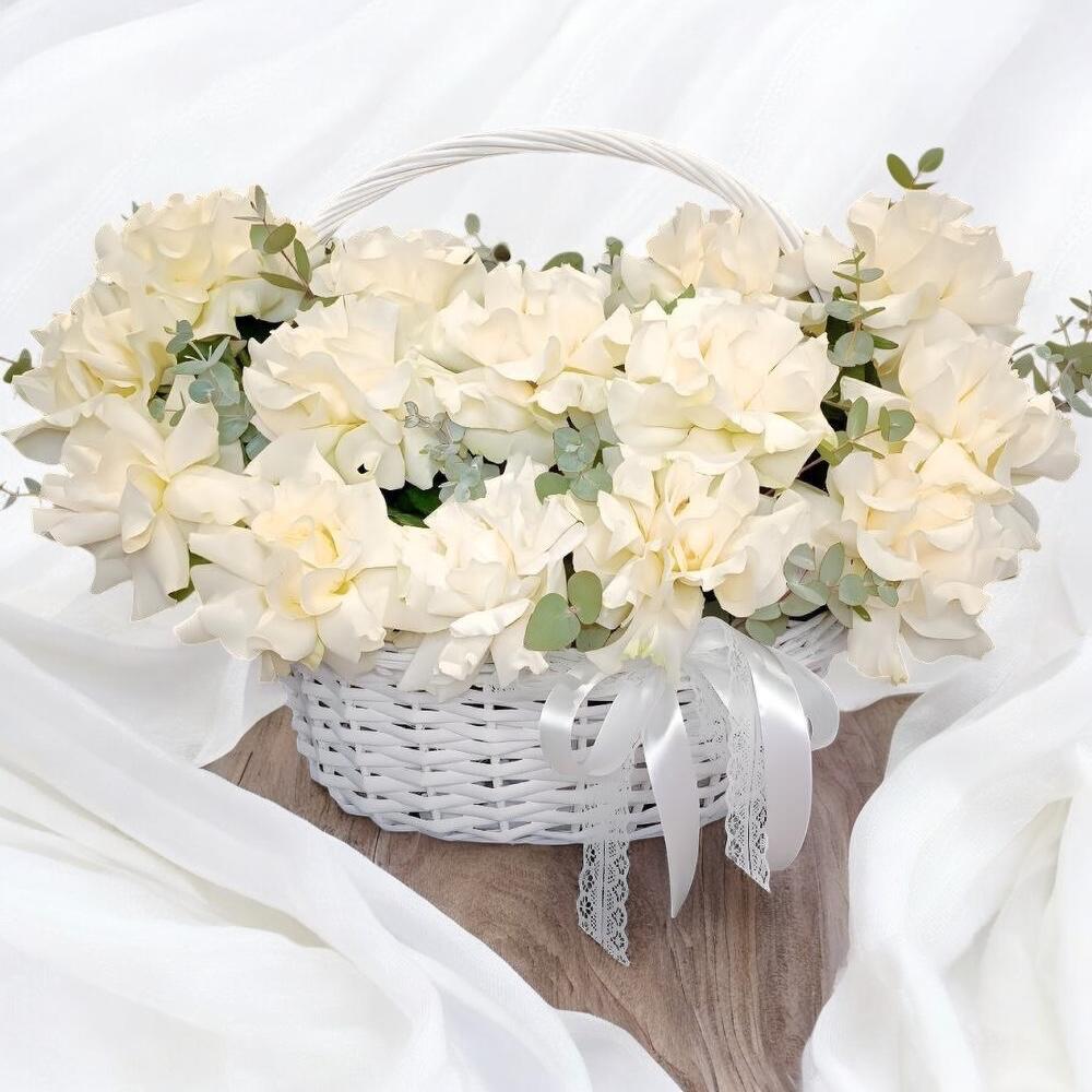 BLUSH ROSE BASKET