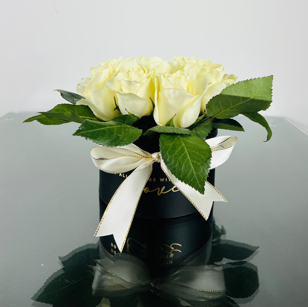 LUXY WHITE ROSE