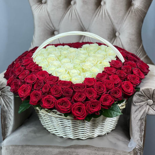 151 ROSES OF LOVE