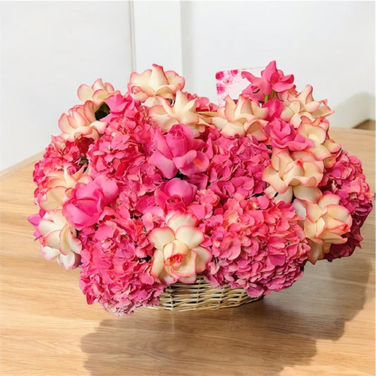 ROSY CHARM